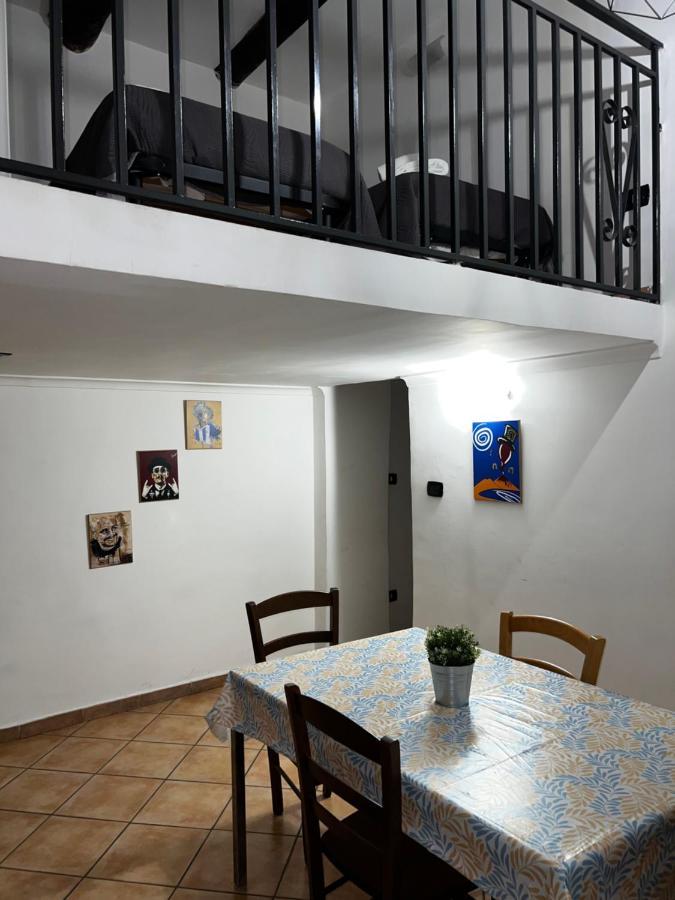 Core Guest House เนเปิลส์ ภายนอก รูปภาพ
