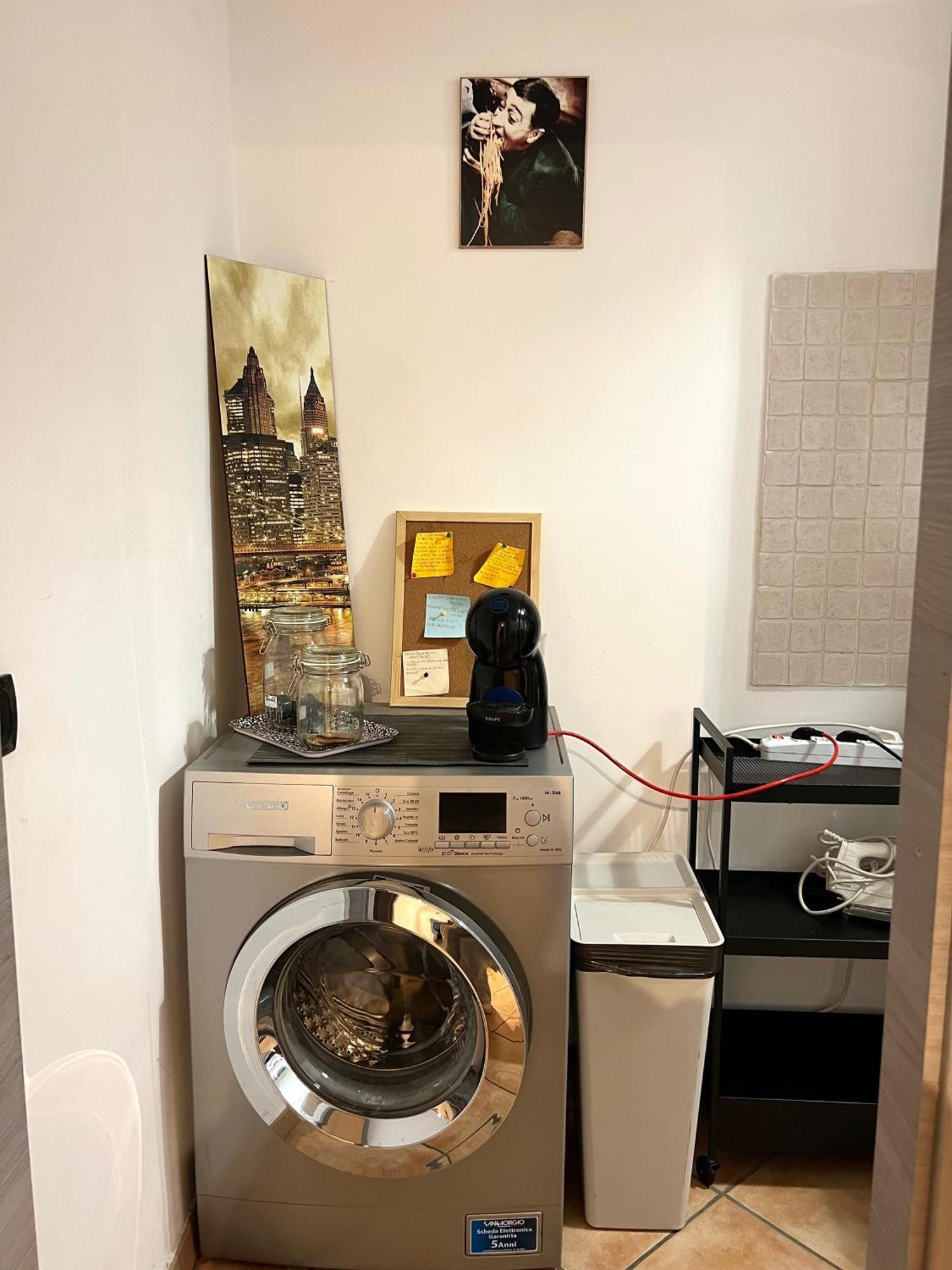 Core Guest House เนเปิลส์ ภายนอก รูปภาพ