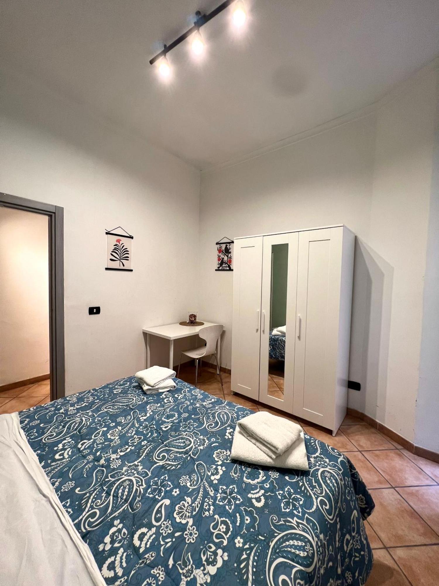 Core Guest House เนเปิลส์ ภายนอก รูปภาพ